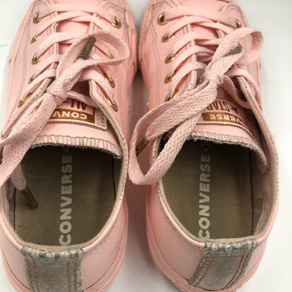 Girls pink converse - Picture 4 of 6